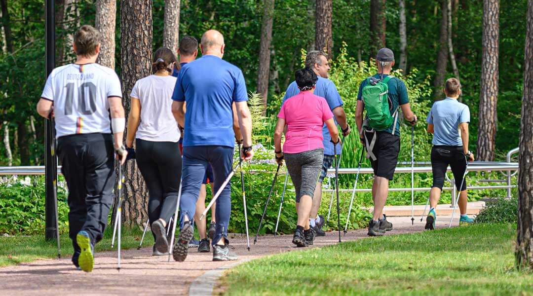 Sporttherapie Nordic Walking Freizeit