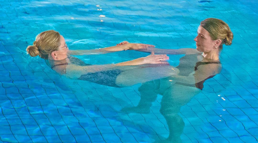 Sporttherapie im Schwimmbad